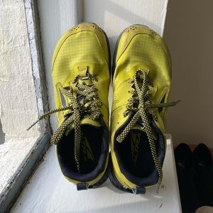 Altra Lone Peak 5